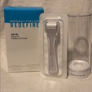 Rodan + Fields AMP MD Derma Roller & Storage